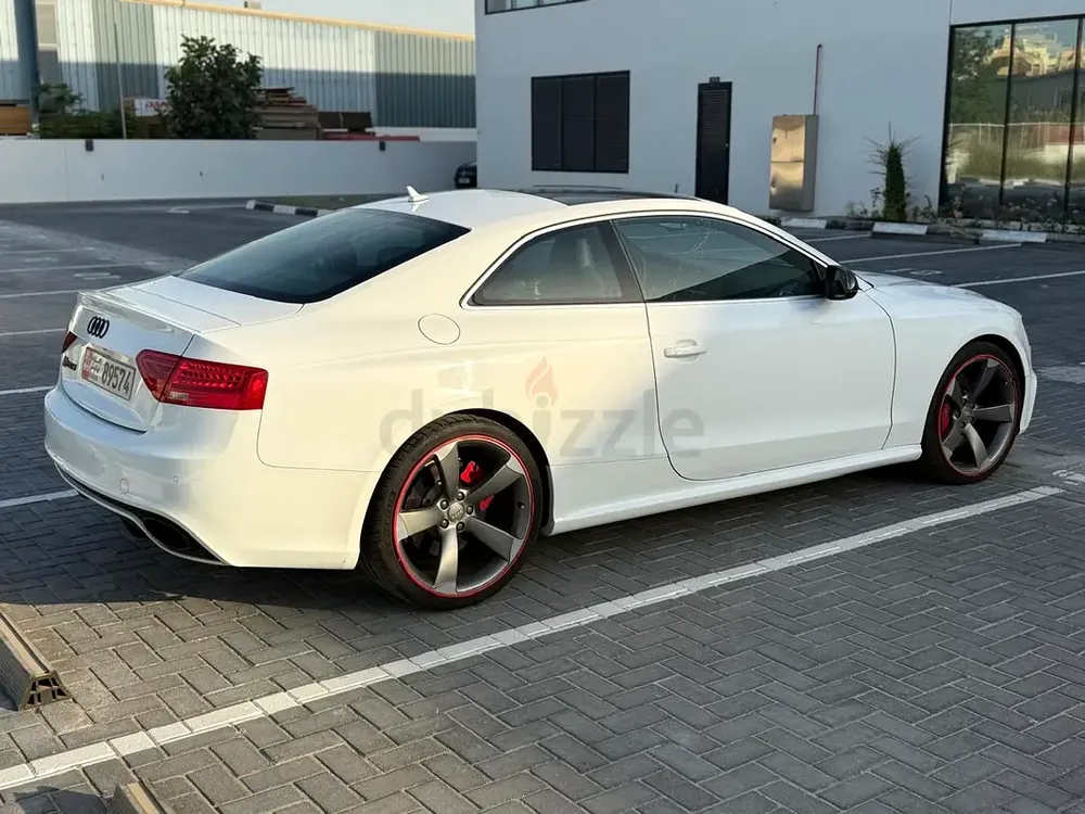 Audi RS5 GCC - Image 4