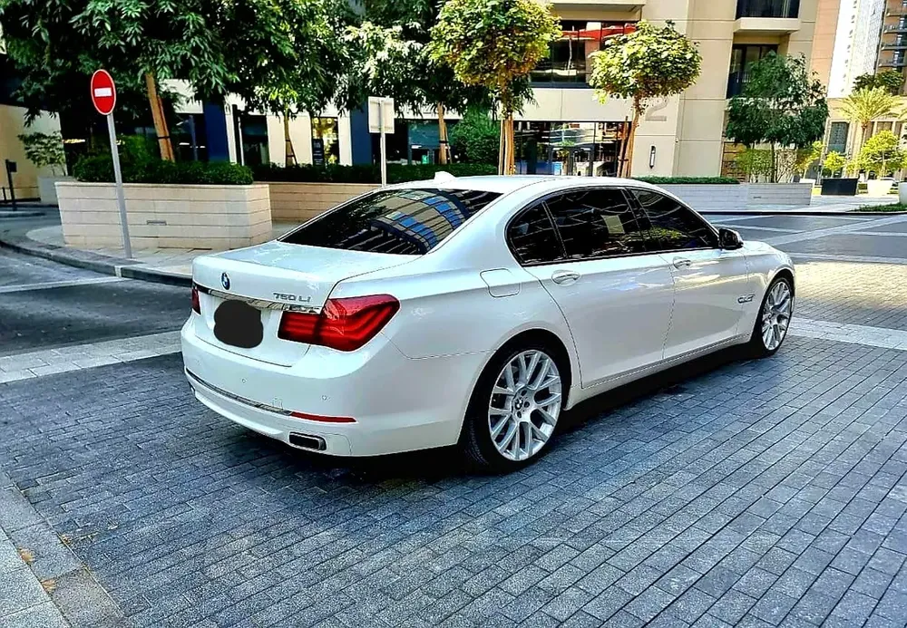 BMW 7-Series 750Li Luxury 2013 GCC Specs - Image 6