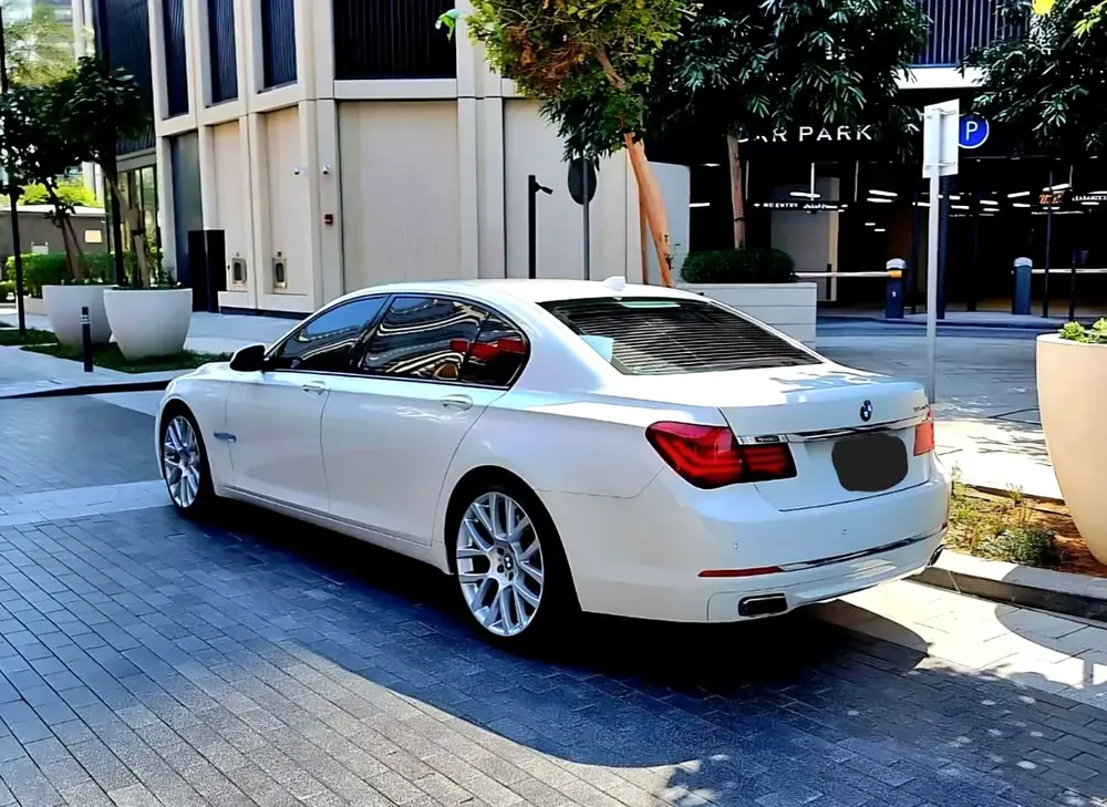 BMW 7-Series 750Li Luxury 2013 GCC Specs - Image 7
