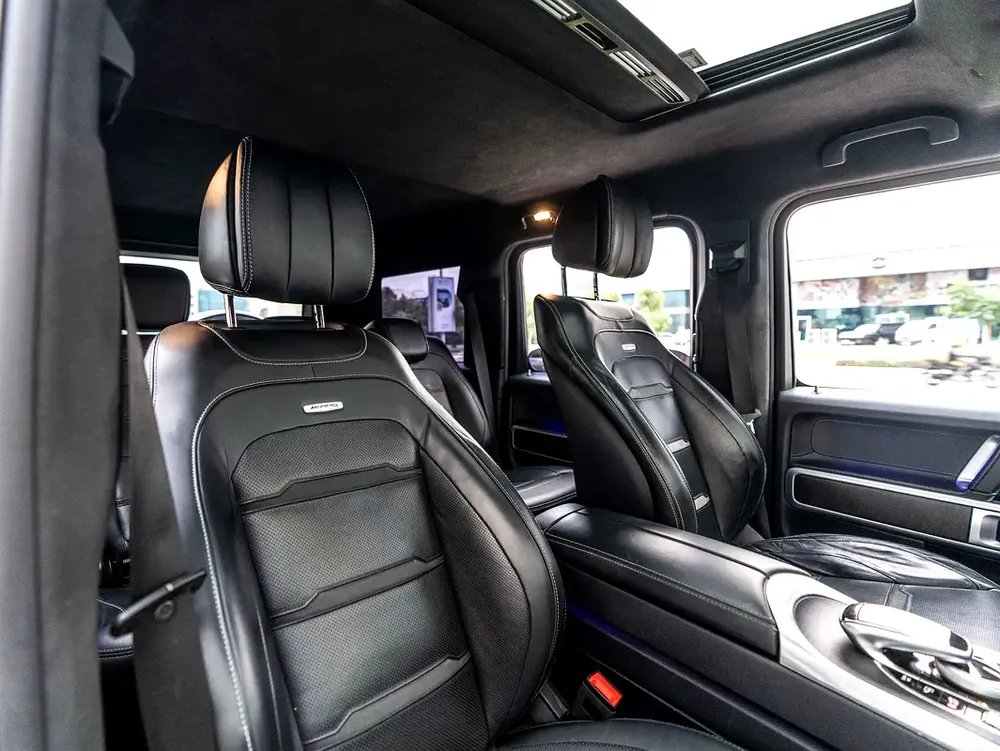 0% DOWN PAYMENT | FAMILY POWER UPGRADE | G63 | HUGE PRICE DROP - Image 11
