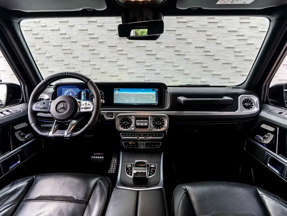 0% DOWN PAYMENT | FAMILY POWER UPGRADE | G63 | HUGE PRICE DROP - Image 18