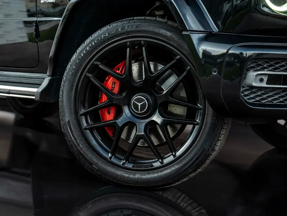 0% DOWN PAYMENT | FAMILY POWER UPGRADE | G63 | HUGE PRICE DROP - Image 5
