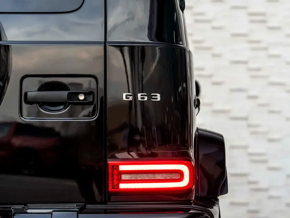 0% DOWN PAYMENT | FAMILY POWER UPGRADE | G63 | HUGE PRICE DROP - Image 8