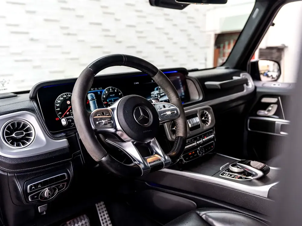 0% DOWN PAYMENT | FAMILY POWER UPGRADE | G63 | HUGE PRICE DROP - Image 9