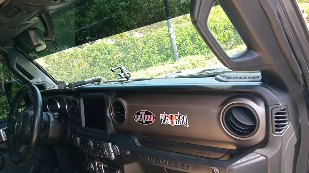 Jeep Wrangler Unlimited Sport 2021 GCC Specs Lady Driven - Image 11