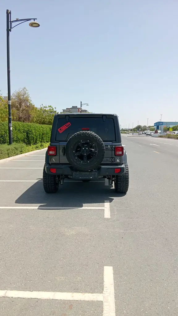 Jeep Wrangler Unlimited Sport 2021 GCC Specs Lady Driven - Image 8