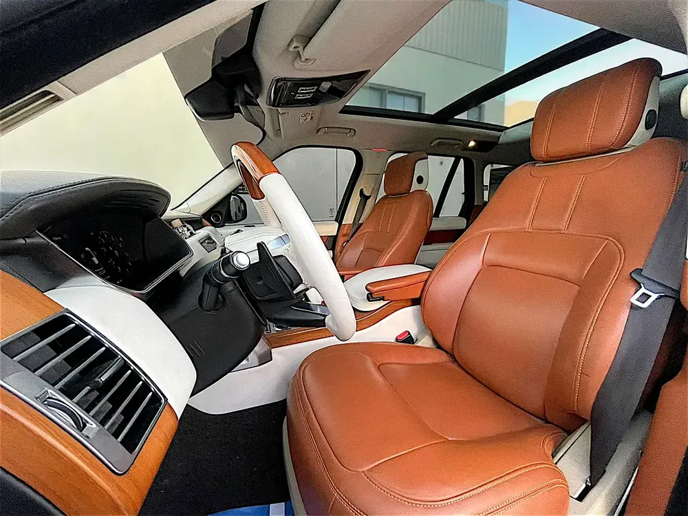 AED 2,064 P.M Pristine 2019 Range Rover HSE V6 | GCC Specs | Low Mileage - Image 16