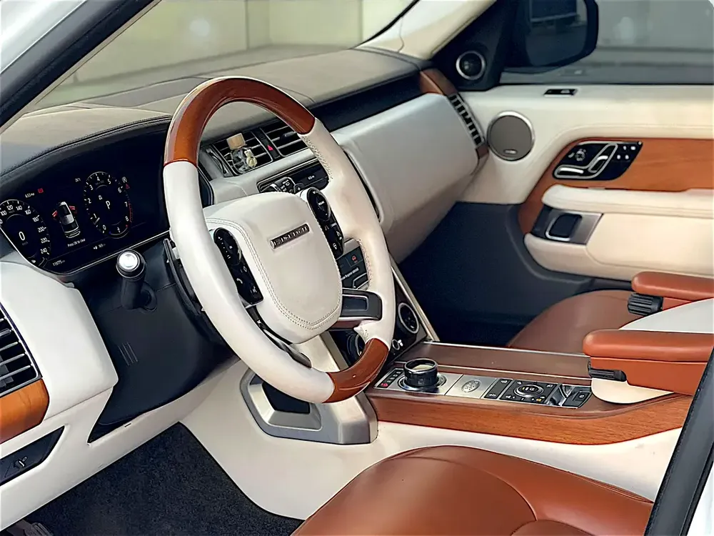 AED 2,064 P.M Pristine 2019 Range Rover HSE V6 | GCC Specs | Low Mileage - Image 17