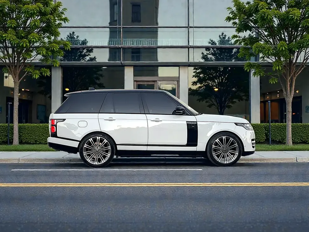 AED 2,064 P.M Pristine 2019 Range Rover HSE V6 | GCC Specs | Low Mileage - Image 5