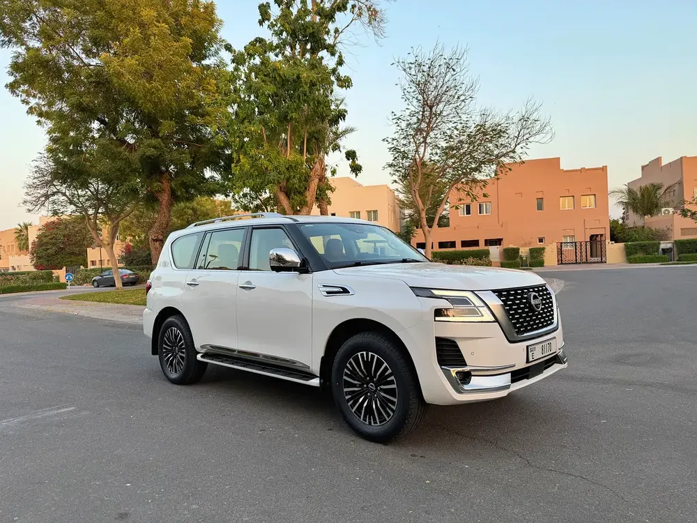 5 PCS NISSAN PATROL SE PLATINUM CITY / ALL GCC WITH SERVICE CONTRACT - Image 6