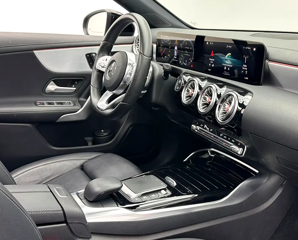 2021 Mercedes-Benz A35 AMG, 1 Year Warranty Unlimited Km, Mercedes Full Service History, GCC - Image 12