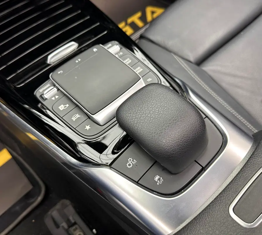 2021 Mercedes-Benz A35 AMG, 1 Year Warranty Unlimited Km, Mercedes Full Service History, GCC - Image 14