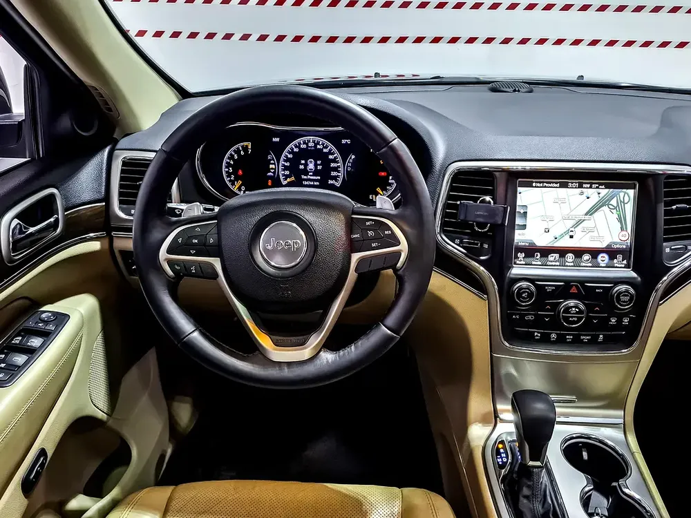 AED 1108/month | 2017 Jeep Grand Cherokee  | GCC Specs | Ref#465018 - Image 10