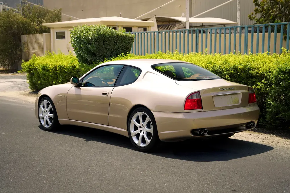 MANUAL 4200 GT GCC / Low Mileage / Very clean car - Image 12