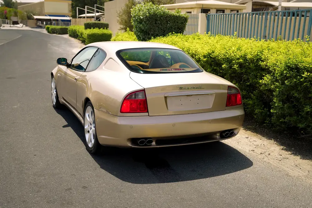 MANUAL 4200 GT GCC / Low Mileage / Very clean car - Image 8