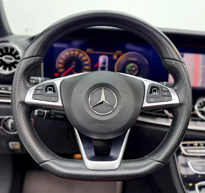 2018 Mercedes Benz E200 Cabriolet, Full Service History, Fully Loaded, Excellent Condition, GCC - Image 13