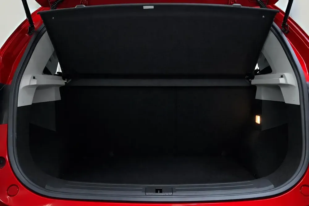 AED 688/month | Manufacturer Warranty | 30 Day Return | MG ZS 2023 - Image 10