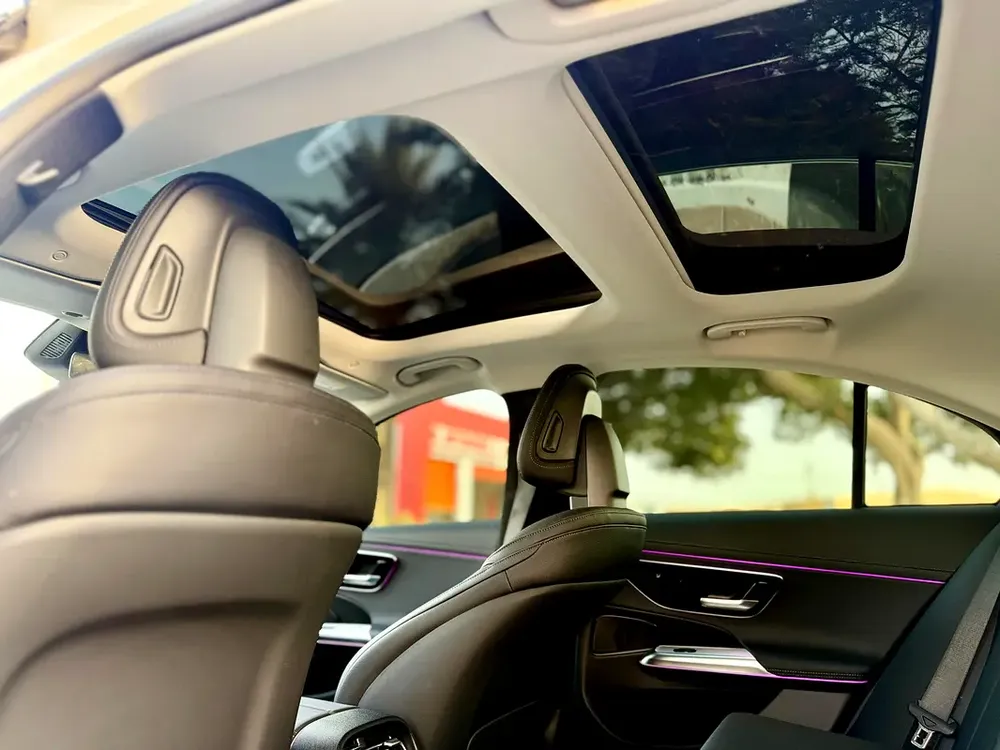 MERCEDES E200 AMG II 2024 II FULL LOADED - Image 20