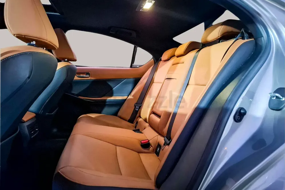 AED 2371/month | 2024 Lexus IS-Series 300 | GCC Specs | Ref#396788 - Image 11