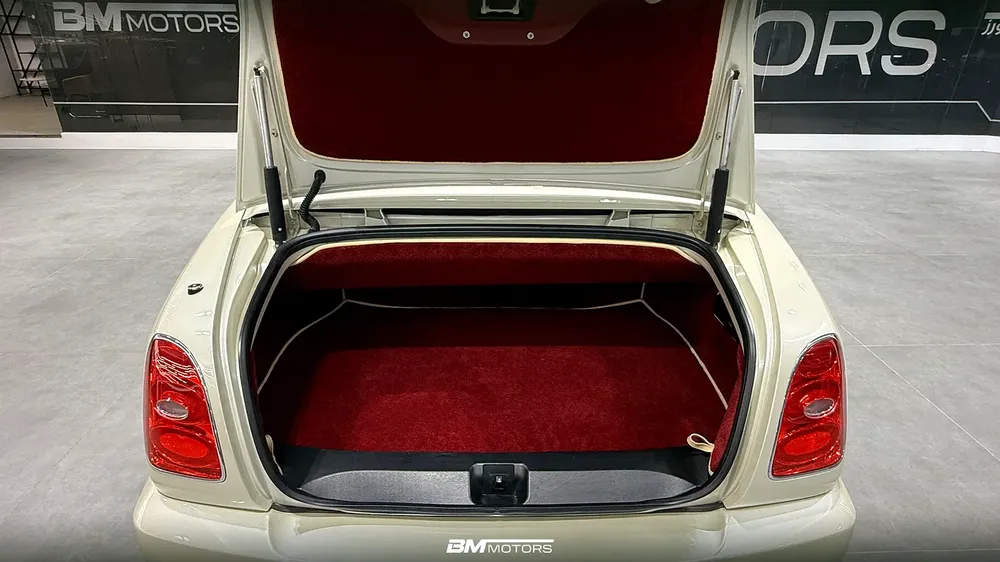 2007 BENTLEY AZURE CONVERTIBLE - Image 10