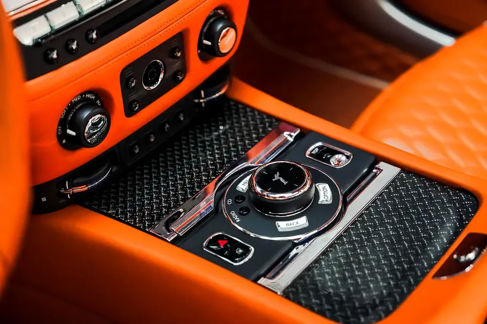 Rolls-Royce Dawn Black Badge / 2017 / 9,200KM / European Specs - Image 4