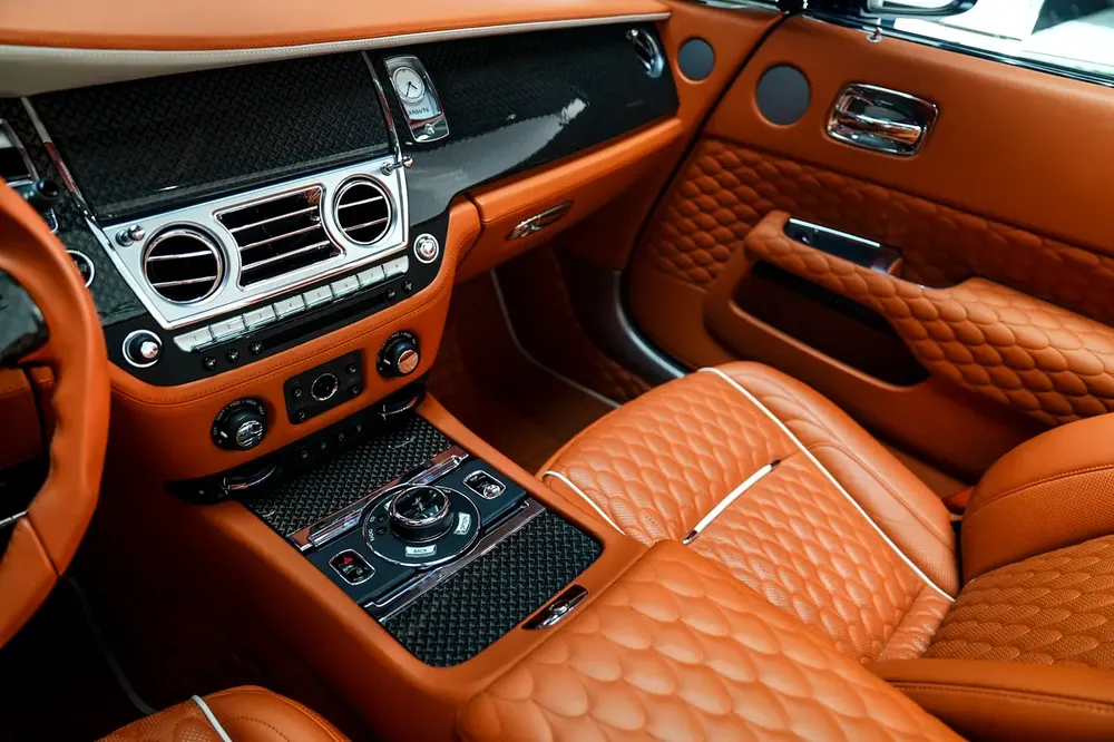 Rolls-Royce Dawn Black Badge / 2017 / 9,200KM / European Specs - Image 7