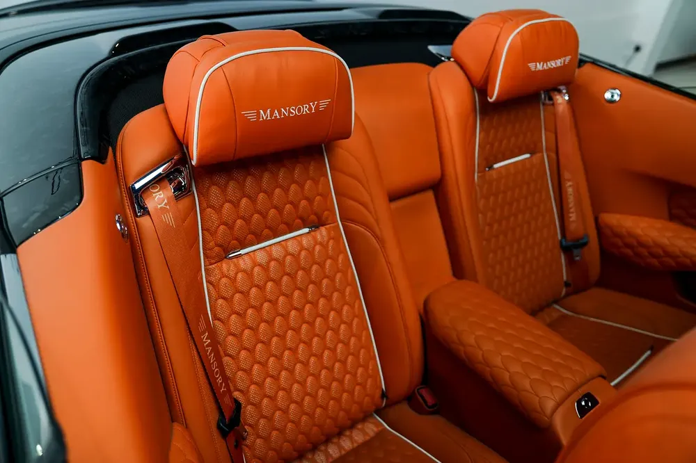 Rolls-Royce Dawn Black Badge / 2017 / 9,200KM / European Specs - Image 9