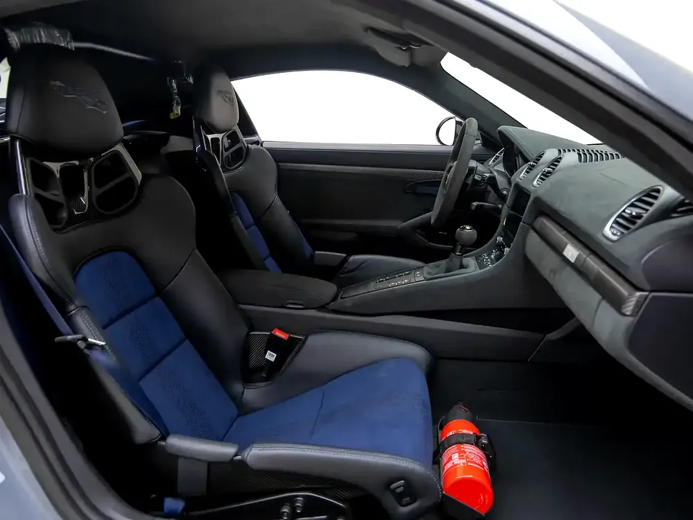2025 | Porsche | 718 Cayman | GT4 RS Weissach | GCC Spec | With Warranty - Image 11