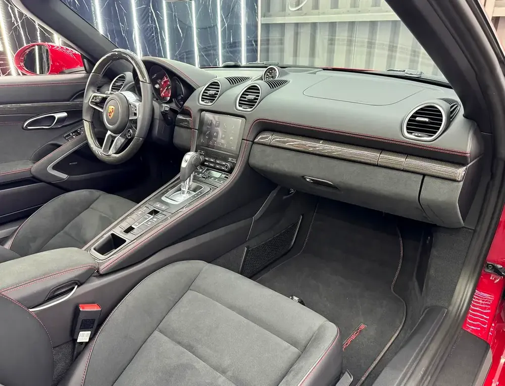 2025 Porsche 718 Boxster GTS  4.0 - GCC Specs,Low Kms,Warranty Till January 2030 - Image 13
