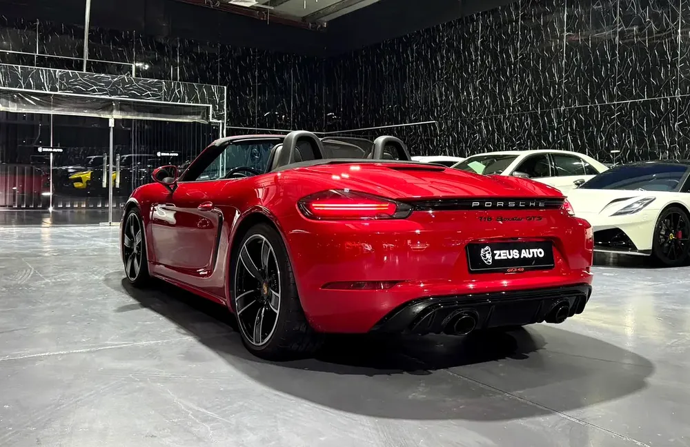 2025 Porsche 718 Boxster GTS  4.0 - GCC Specs,Low Kms,Warranty Till January 2030 - Image 5