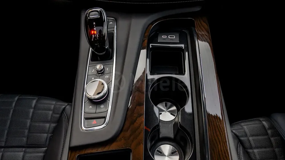 ESCALADE 5TH GEN | 2-YEAR WARRANTY + SERVICE AVAILABLE | IN-HOUSE FINANCING | 0% DOWNPAYMENT (BANK) - Image 15