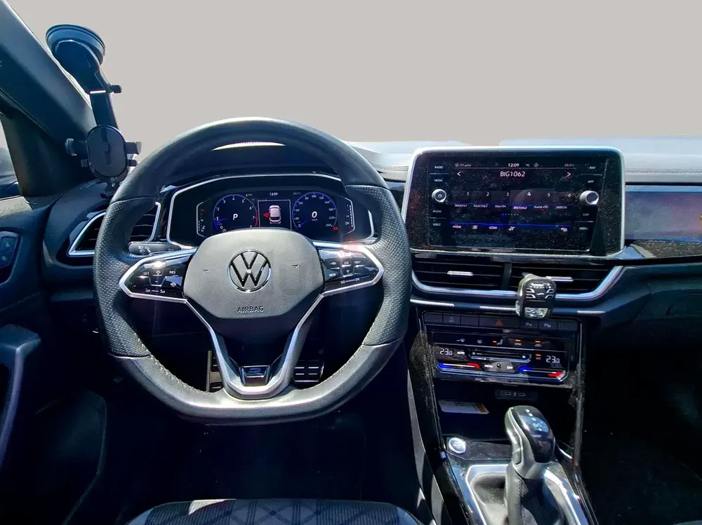 AED 1201/month | 2023 Volkswagen T-Roc  | GCC Specs | Ref#444577 - Image 9