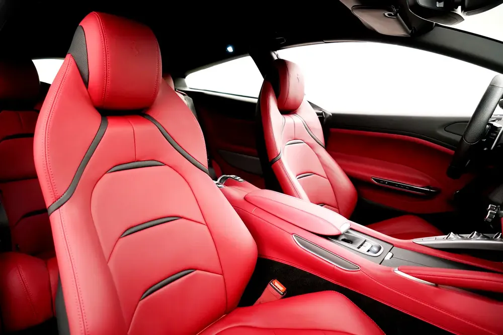 2020 FERRARI GTC4 LUSSO T / V8 - Image 13