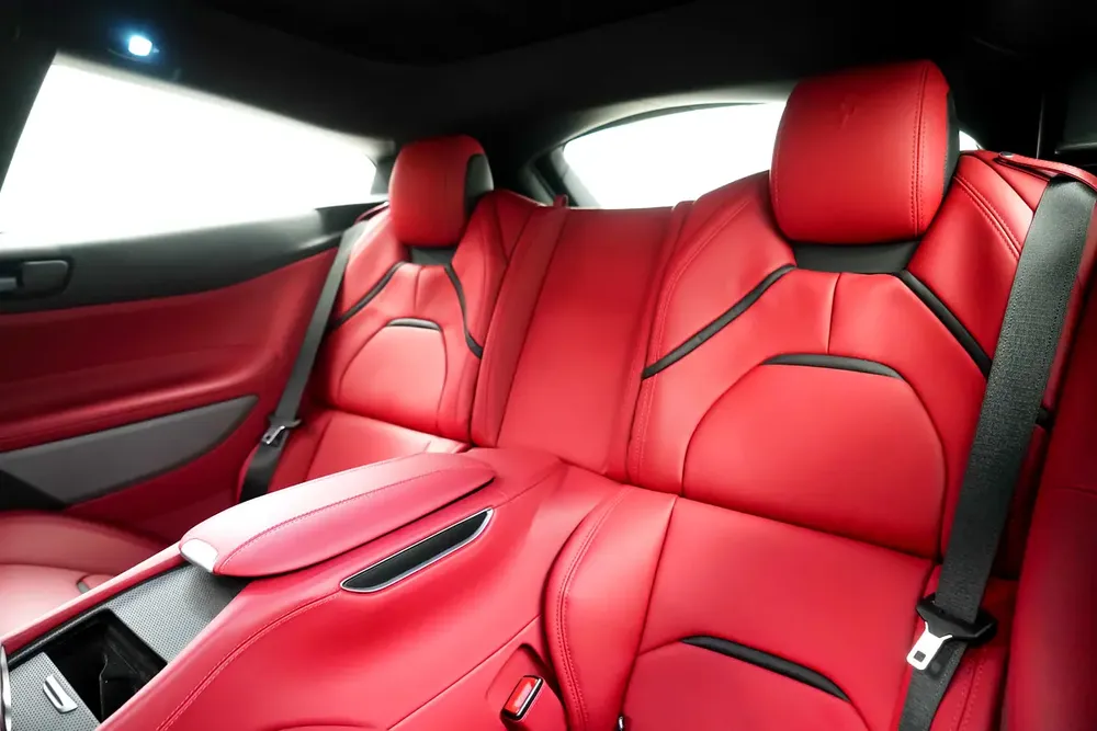 2020 FERRARI GTC4 LUSSO T / V8 - Image 14