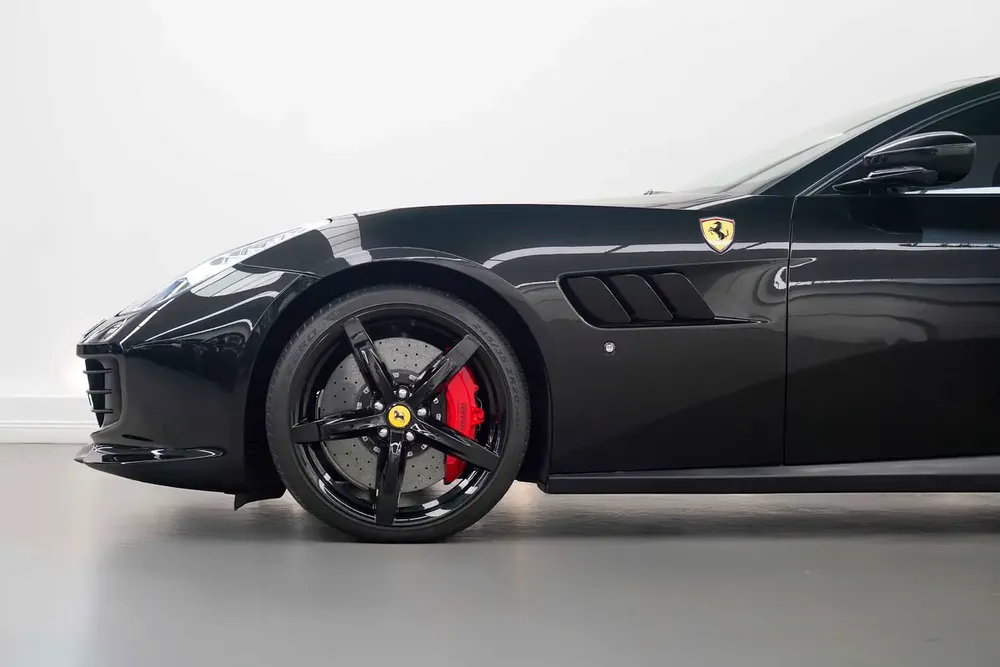 2020 FERRARI GTC4 LUSSO T / V8 - Image 6