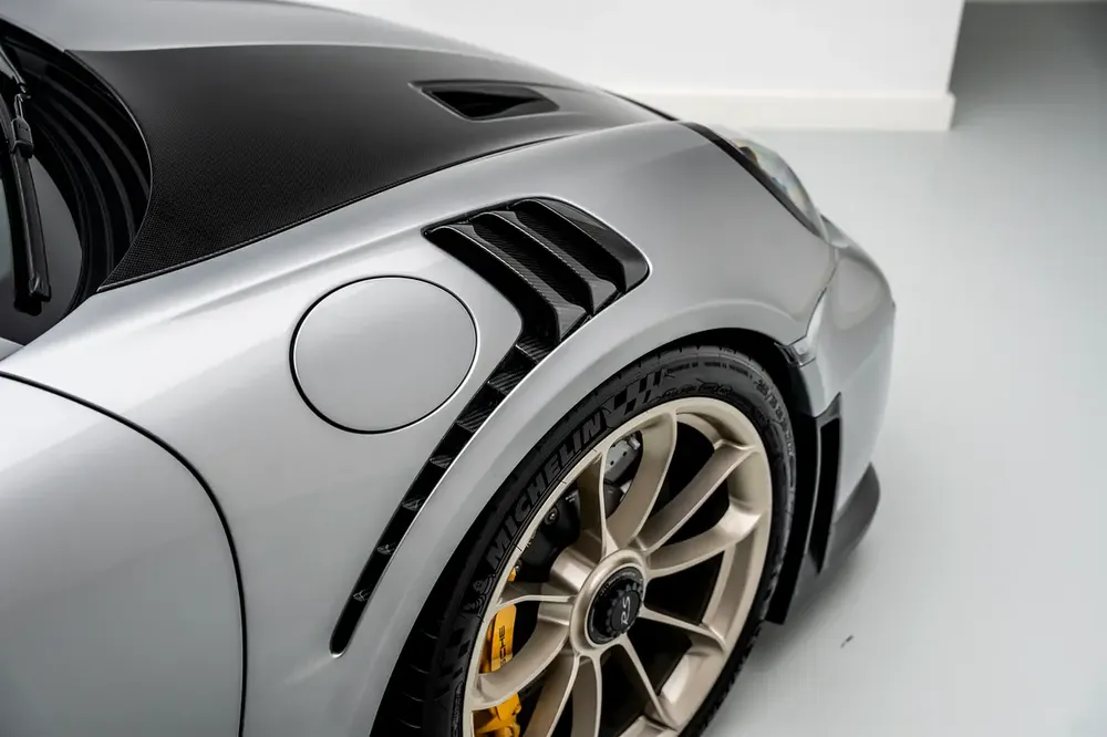 2018 PORSCHE 911 GT2 RS WEISSACH I GCC WITH DEALER WARRANTY - Image 10