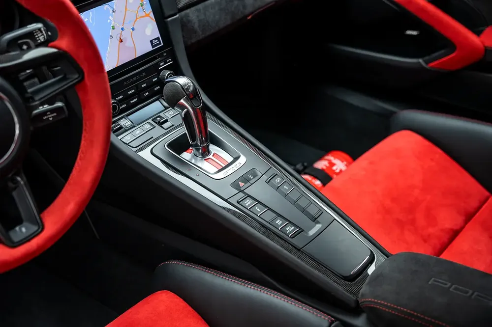 2018 PORSCHE 911 GT2 RS WEISSACH I GCC WITH DEALER WARRANTY - Image 11