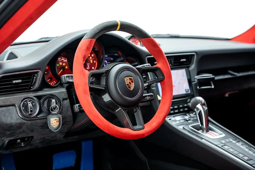 2018 PORSCHE 911 GT2 RS WEISSACH I GCC WITH DEALER WARRANTY - Image 18