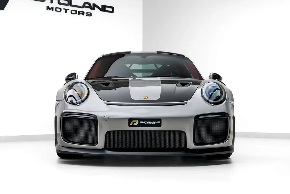 2018 PORSCHE 911 GT2 RS WEISSACH I GCC WITH DEALER WARRANTY - Image 4