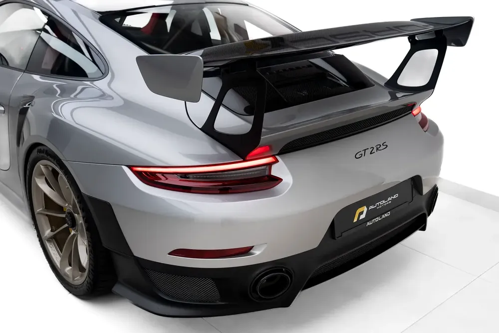2018 PORSCHE 911 GT2 RS WEISSACH I GCC WITH DEALER WARRANTY - Image 8