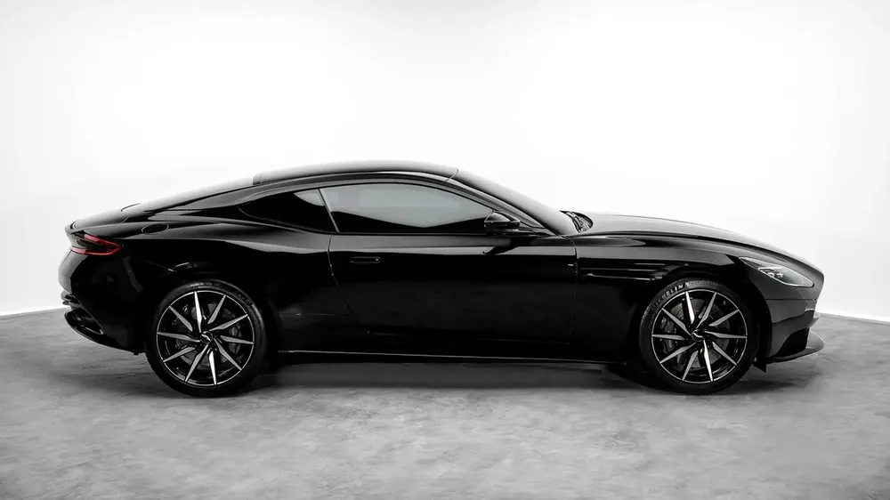 Aston Martin DB11 V8 - 2020 - GCC Specs - Image 16