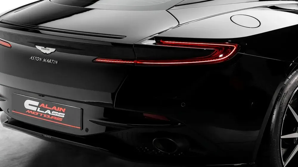 Aston Martin DB11 V8 - 2020 - GCC Specs - Image 18