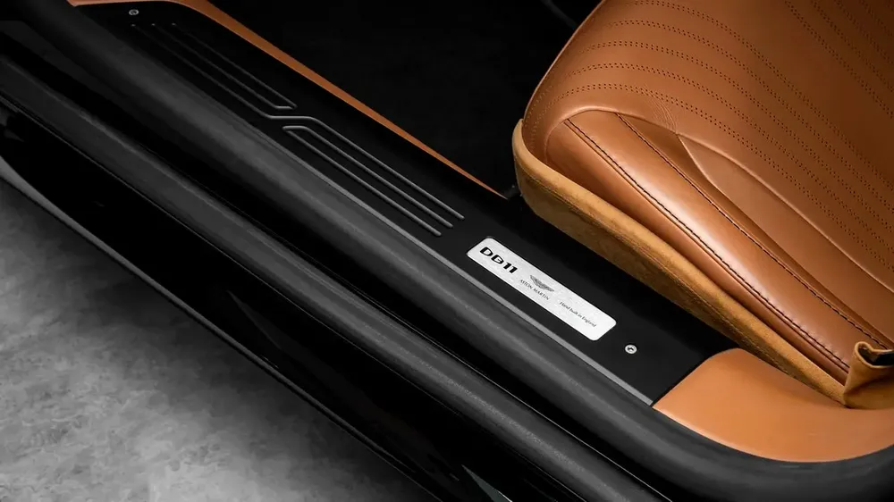 Aston Martin DB11 V8 - 2020 - GCC Specs - Image 7