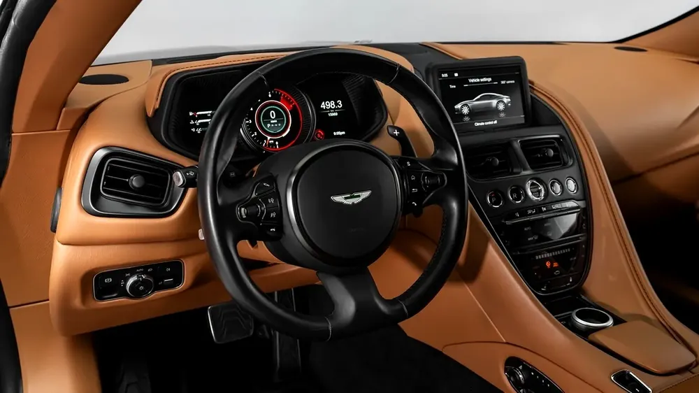 Aston Martin DB11 V8 - 2020 - GCC Specs - Image 8