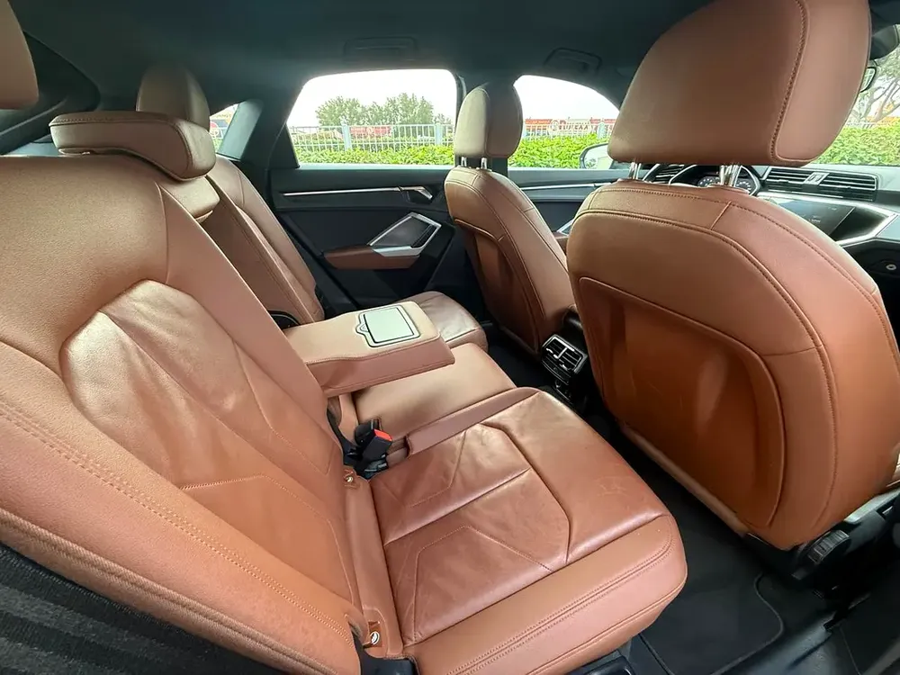 GCC Specs Audi Q3 40 TFSI S-Line 2020 - Full Service History Original Paint Excellent Condition - Image 18
