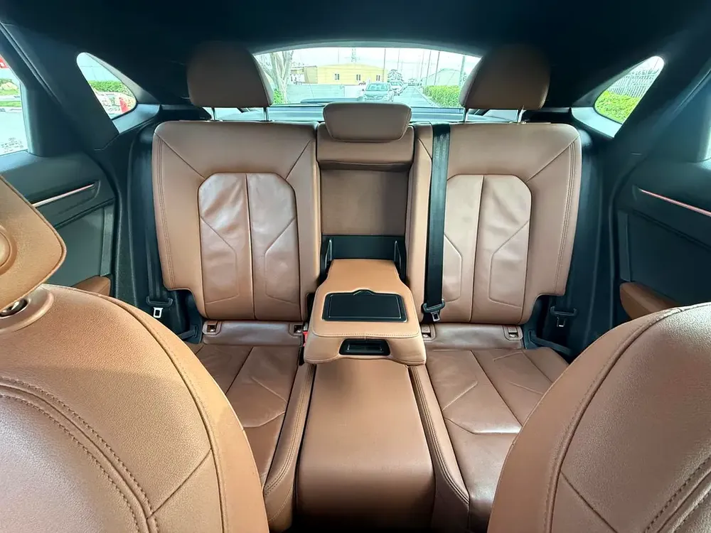 GCC Specs Audi Q3 40 TFSI S-Line 2020 - Full Service History Original Paint Excellent Condition - Image 19