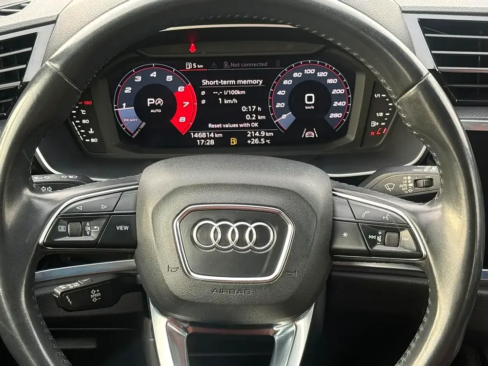 GCC Specs Audi Q3 40 TFSI S-Line 2020 - Full Service History Original Paint Excellent Condition - Image 9