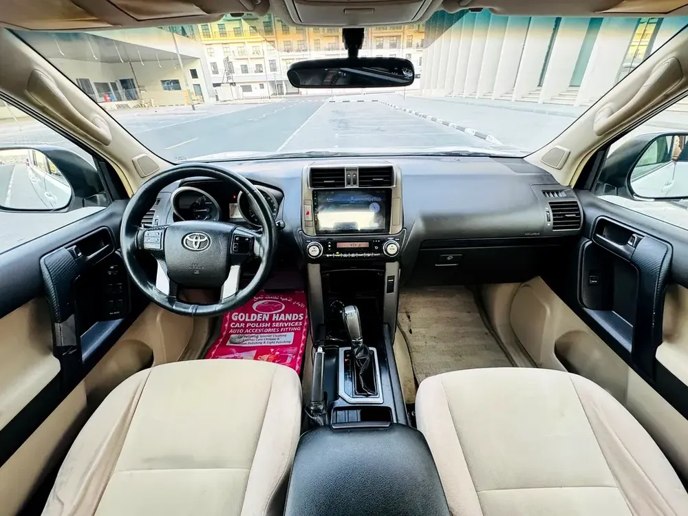 TOYOTA PRADO 2012 GCC V4 MID 2.7 GOOD CONDITION CAR - Image 4