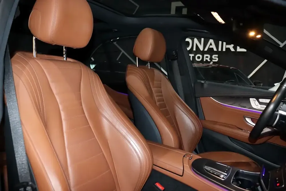 Mercedes-Benz E 300 2023, GCC Specs, Like New - Image 14
