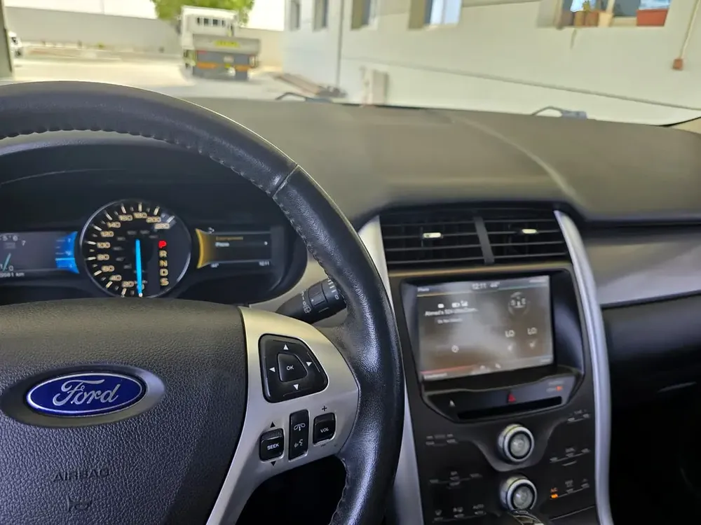 Ford Edge SEL 2014 - GCC Specs - Well Maintained - Image 7